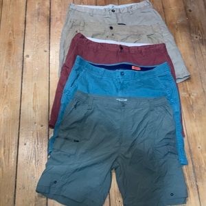 LOT OF 5 Men’s Shorts
